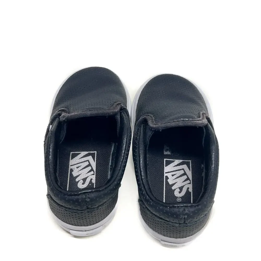 VANS step out
